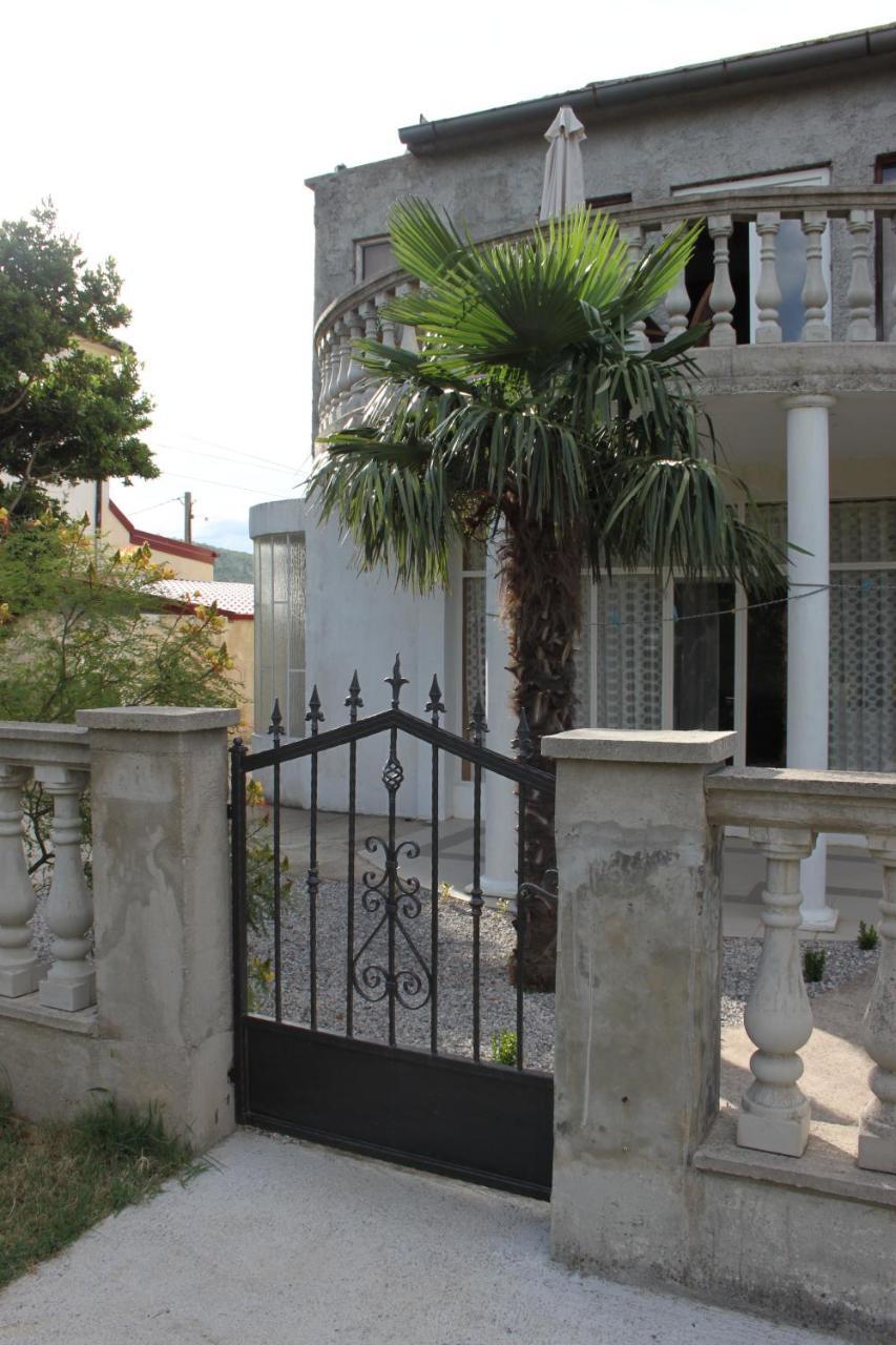 Apartmani Dienes Novi Vinodolski Εξωτερικό φωτογραφία