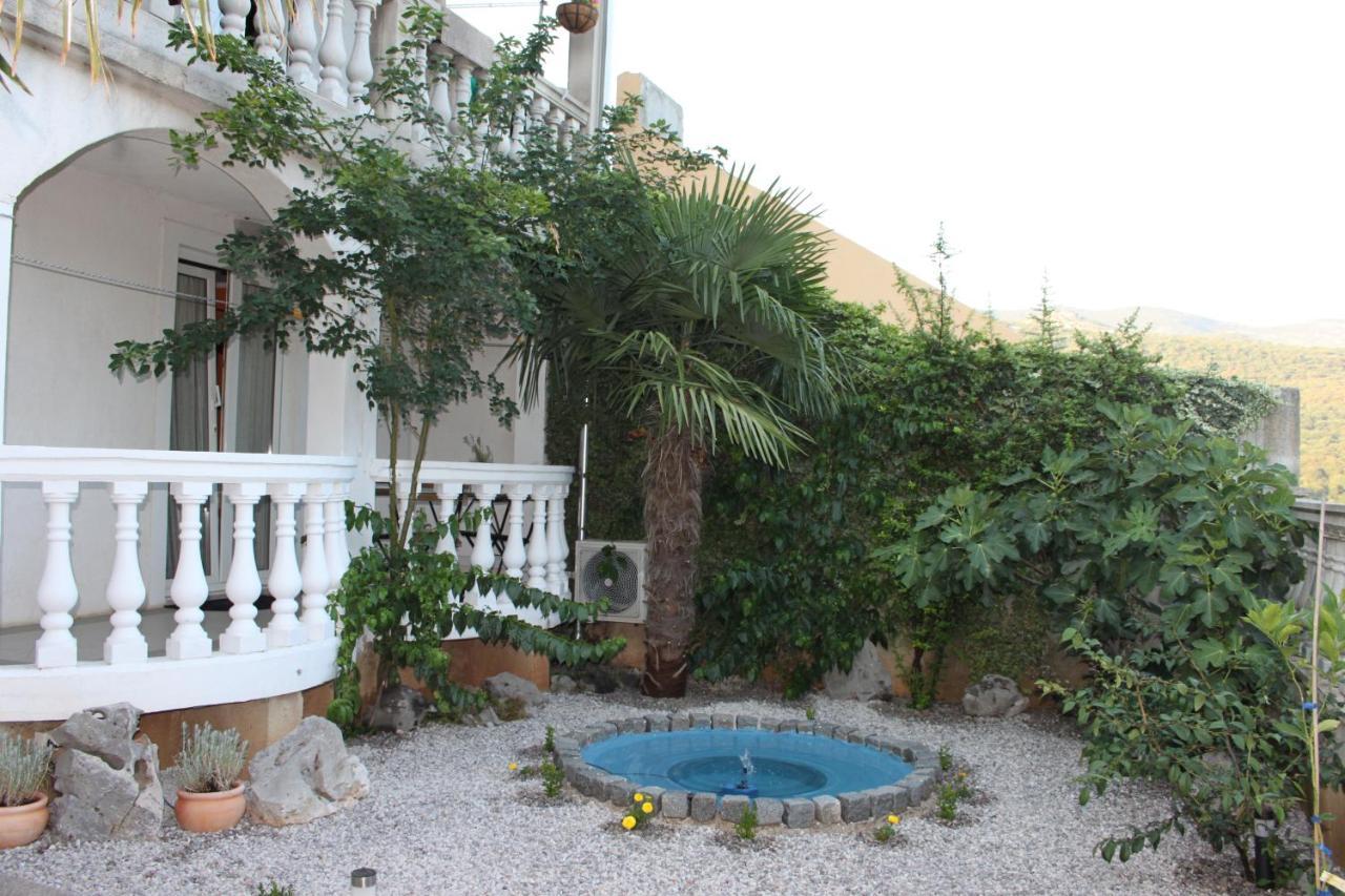 Apartmani Dienes Novi Vinodolski Εξωτερικό φωτογραφία