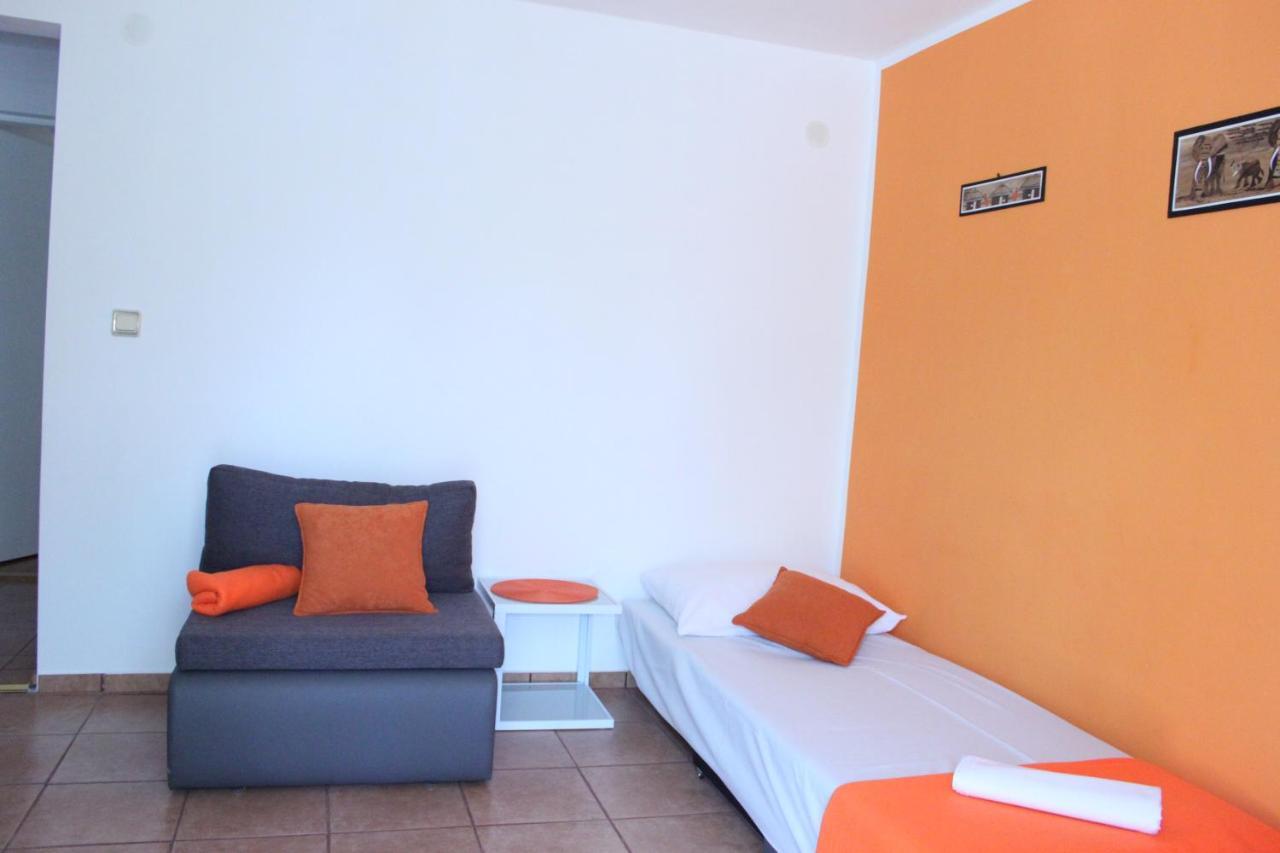 Apartmani Dienes Novi Vinodolski Εξωτερικό φωτογραφία